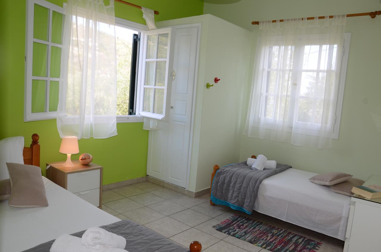 Villa Clementine Gaios Bagian luar foto