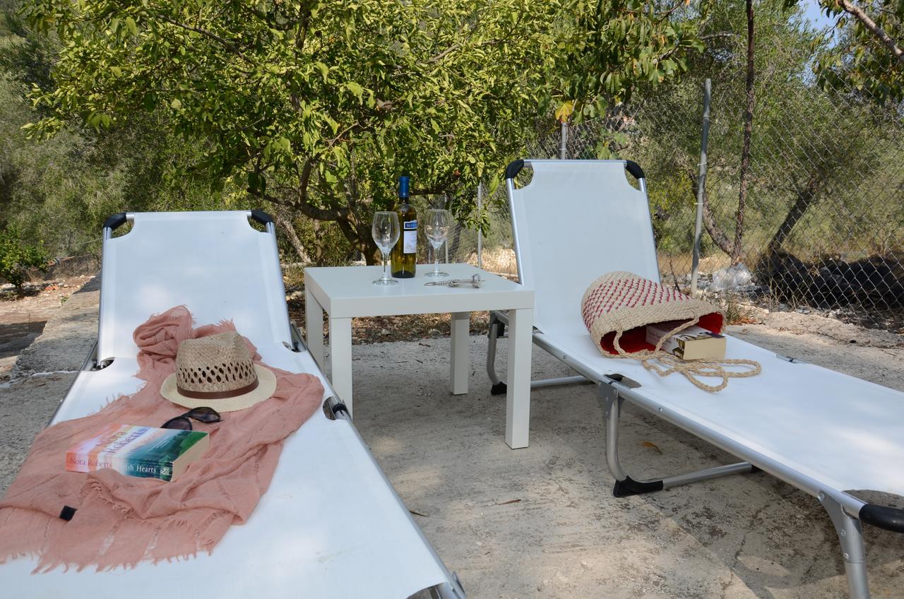 Villa Clementine Gaios Bagian luar foto